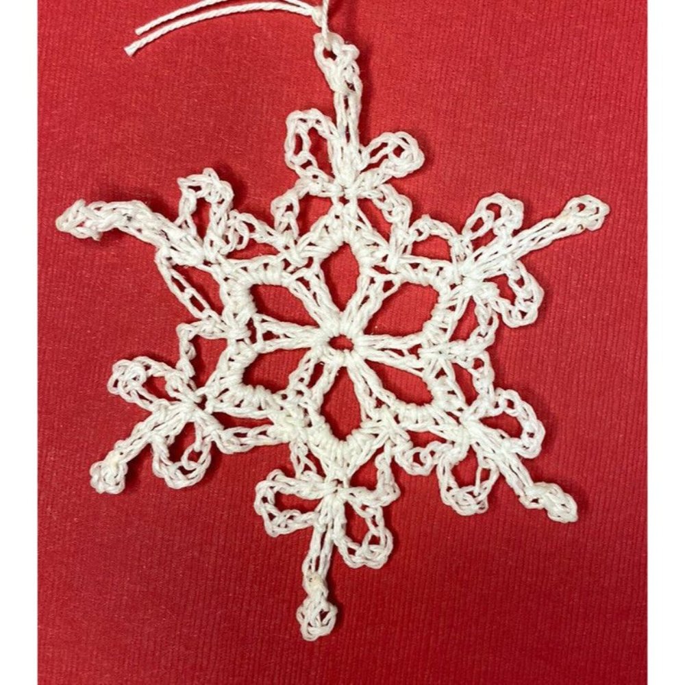 Vintage Handmade Crochet Starched Christmas Ornaments Snowflake Off White - Picture 3 of 3